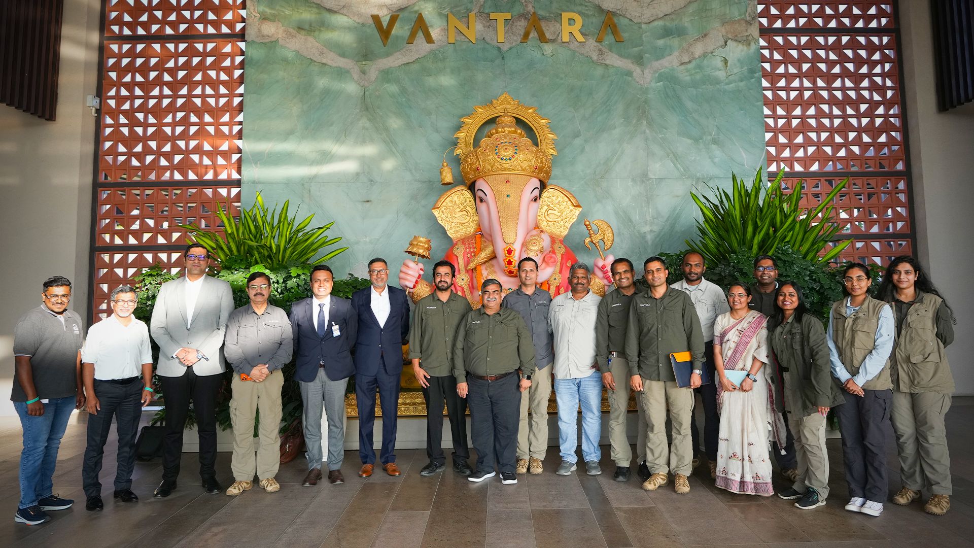 Experts Review Wildlife–Railway Collision Risks, Recommend Multi-Layer Safety Solutions.